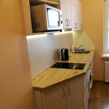 Apartment Hearthouse *